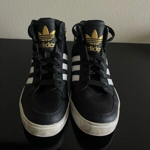 Adida sneakers